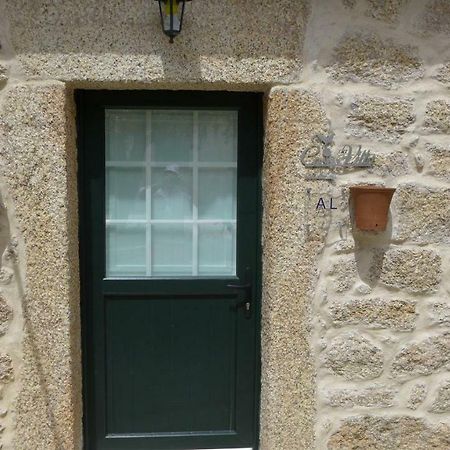 Casas Da Villa - Monsanto - Oliveira E Videira Relva  エクステリア 写真