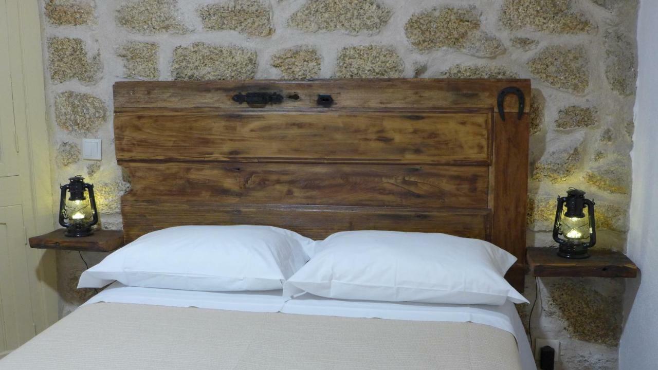 Casas Da Villa - Monsanto - Oliveira E Videira Relva  エクステリア 写真
